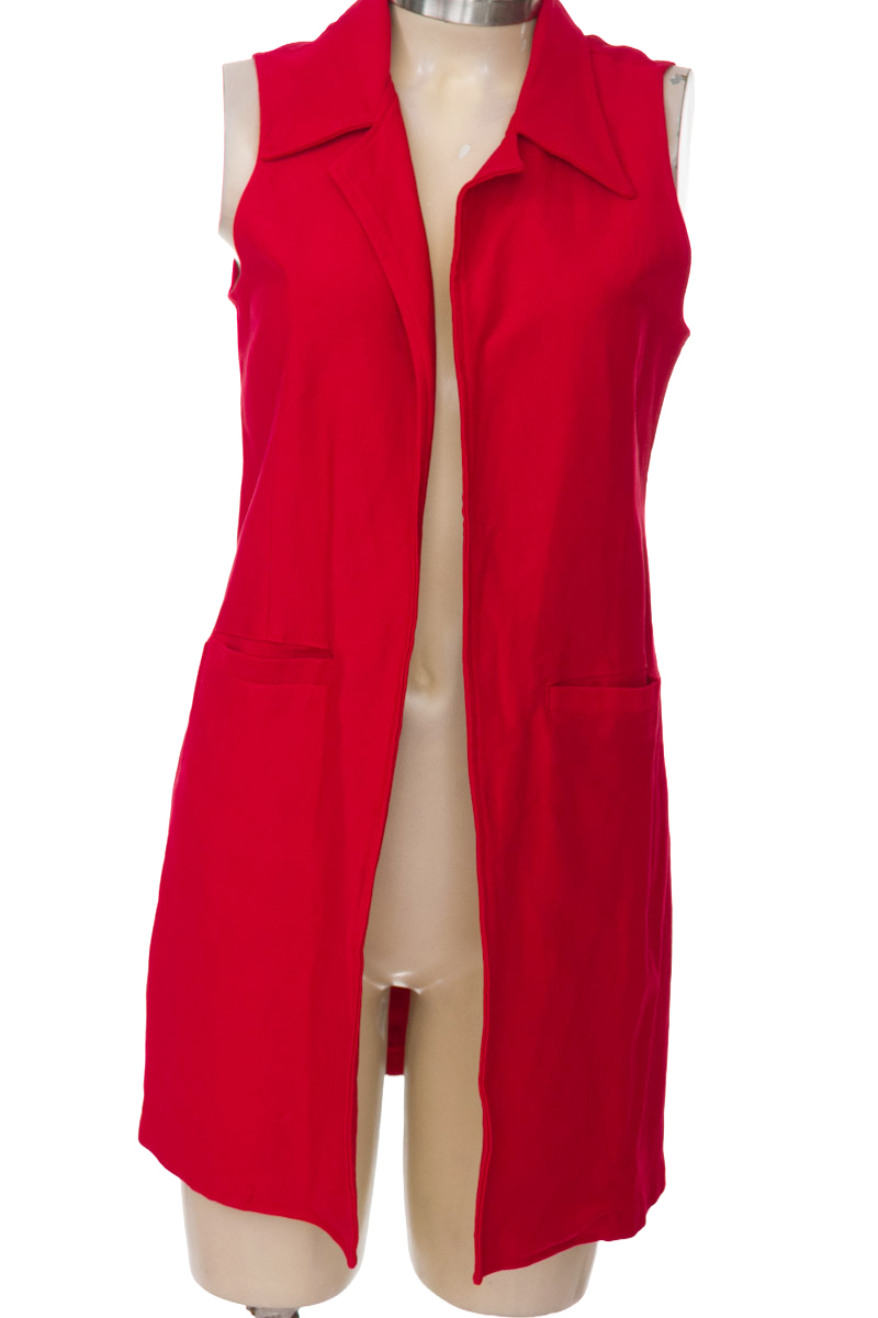 Chaqueta / Abrigo color Rojo - Closeando