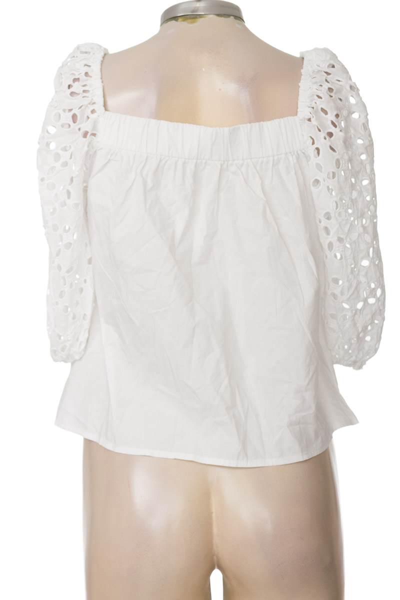 Blusa color Blanco - Basement