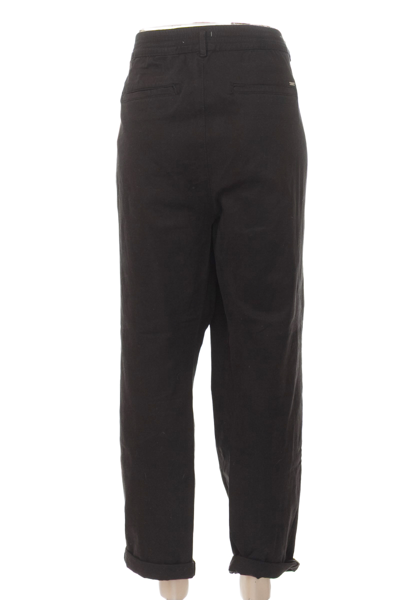Pantalones color Negro - Esprit