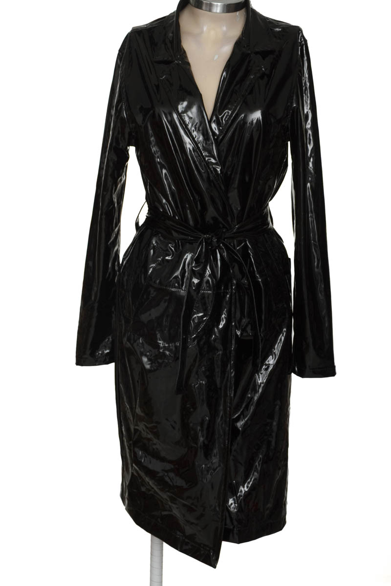 Chaqueta / Abrigo color Negro - Oversize