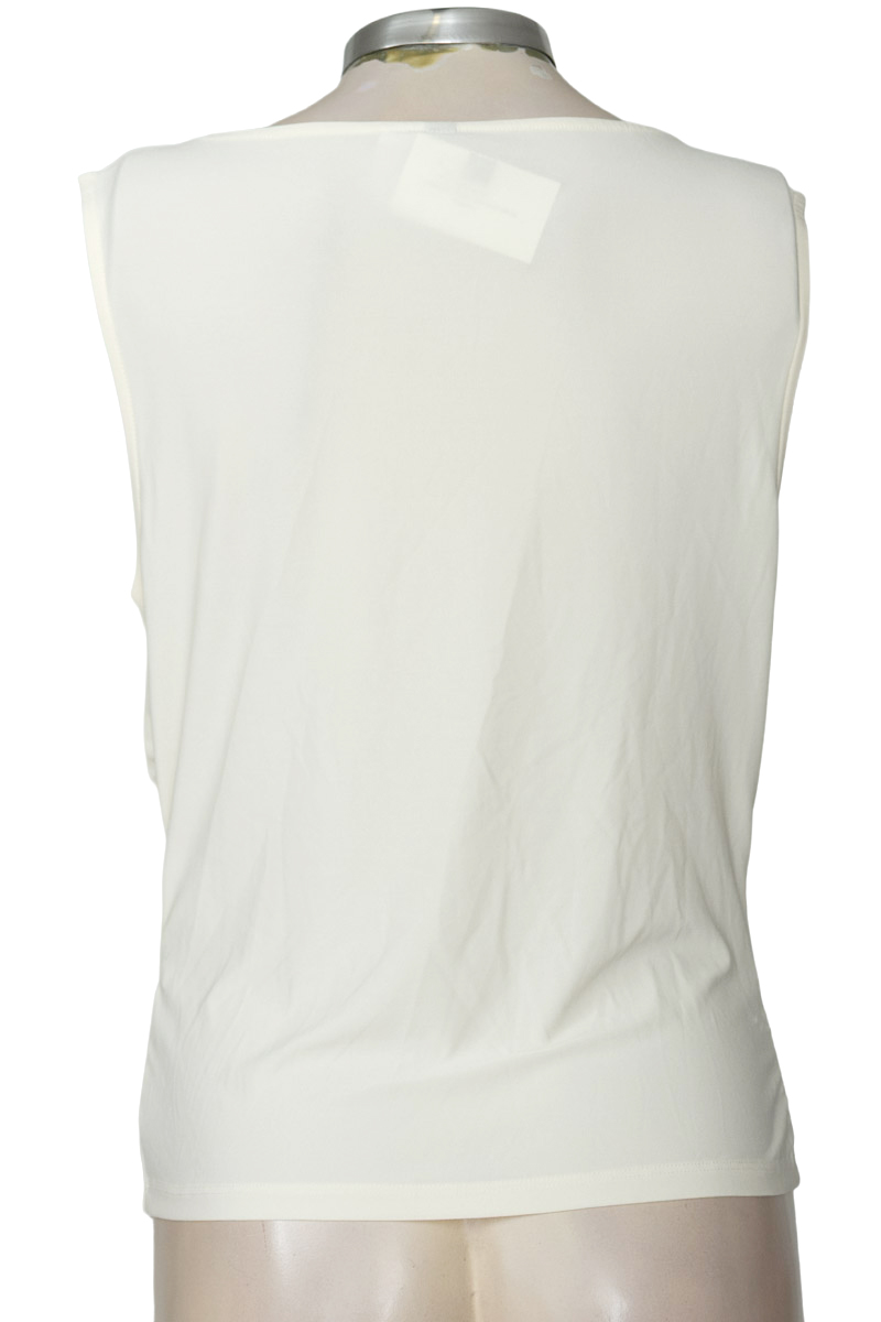 Top / Camiseta color Beige - Divided by H&M