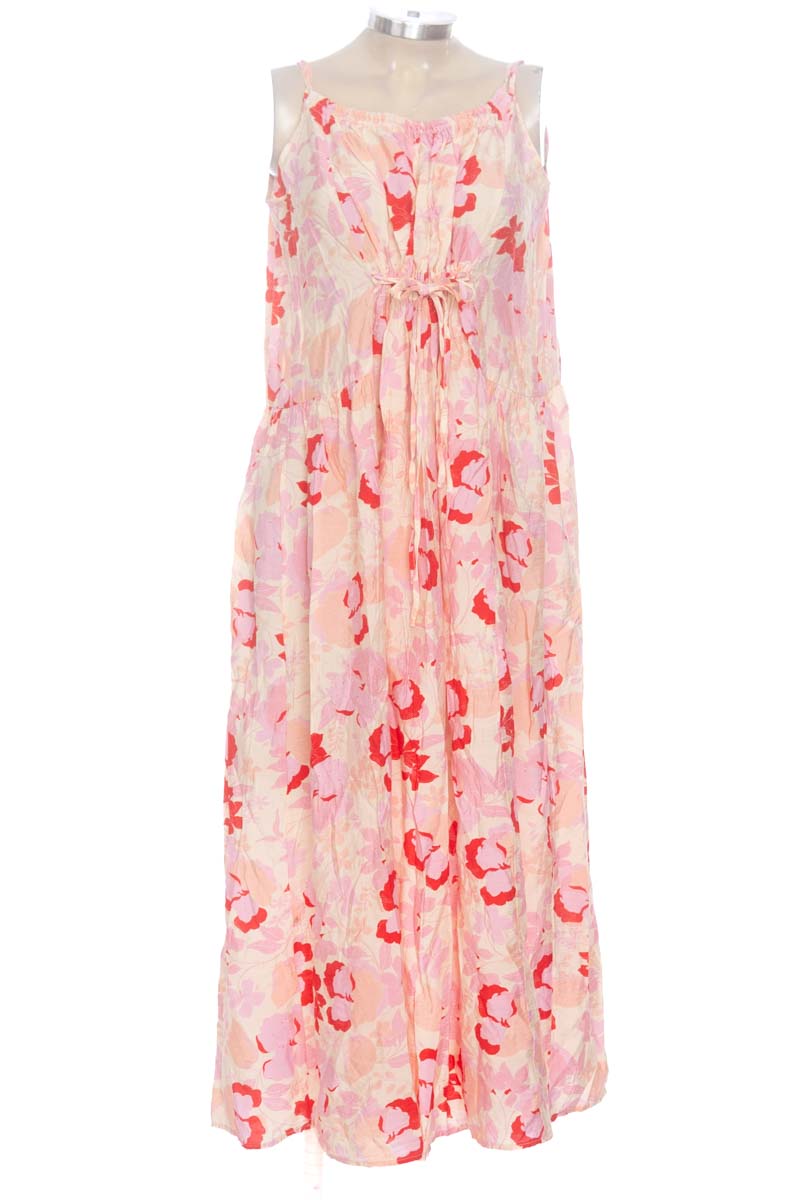 Vestido / Enterizo color Beige - MNG