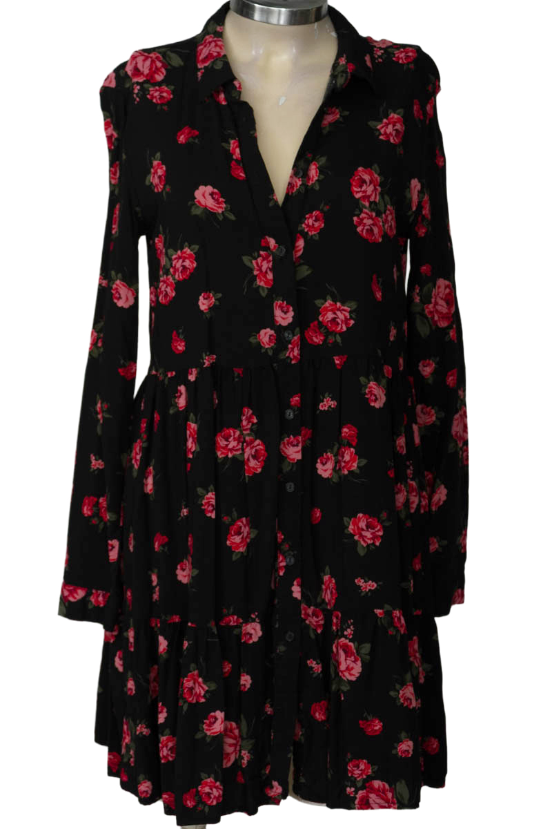 Vestido / Enterizo color Negro - Stradivarius