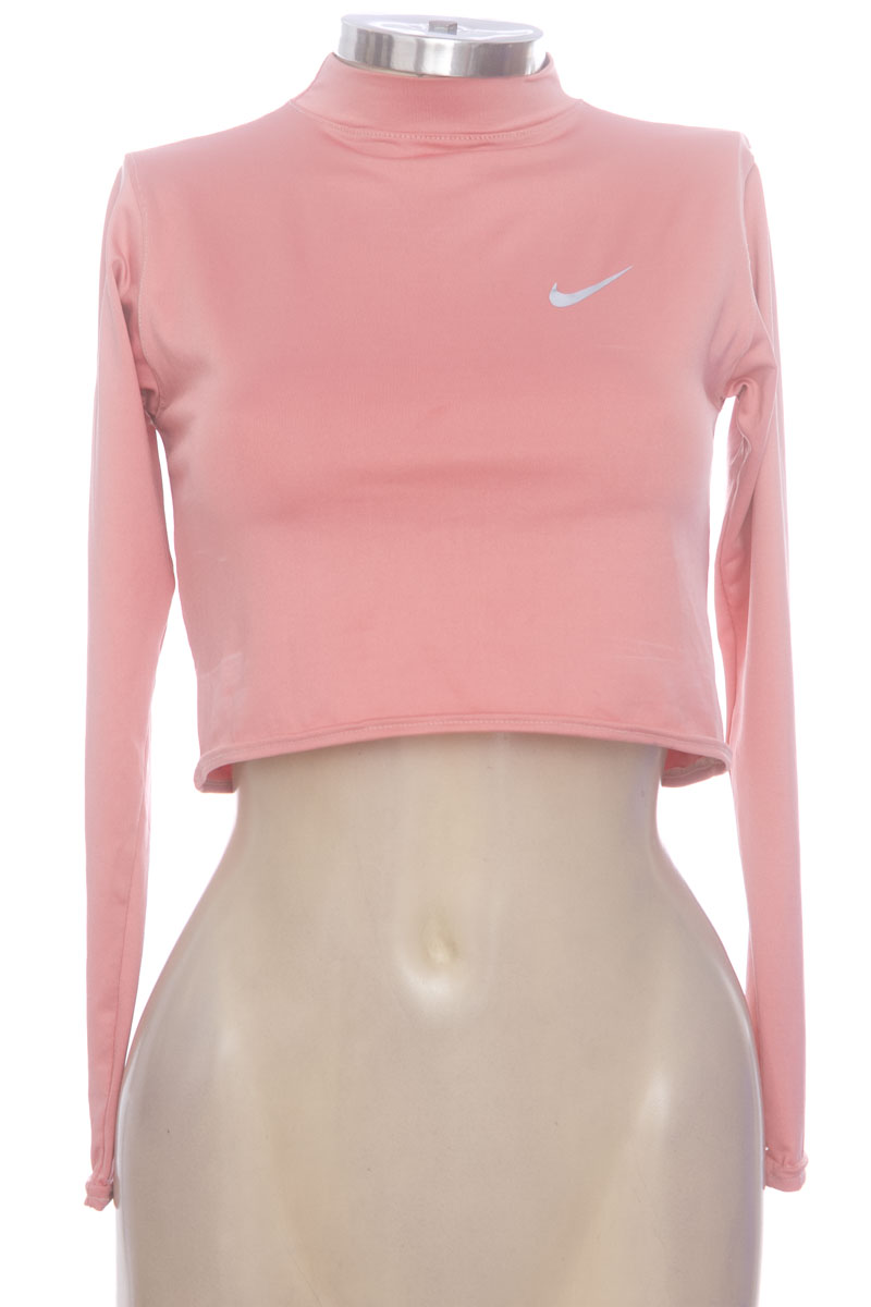 Ropa Deportiva / Salida de Baño color Rosado - Closeando