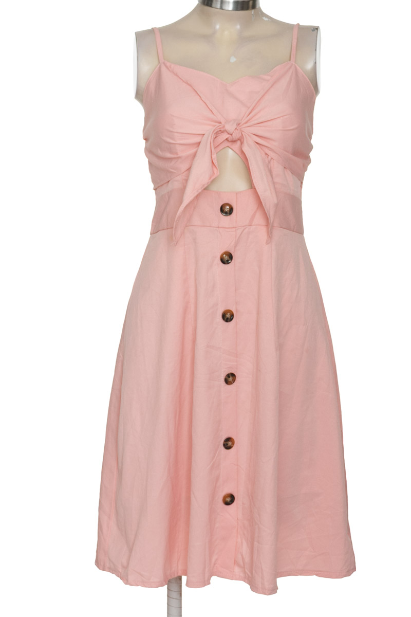 Vestido / Enterizo color Rosado - SUYE