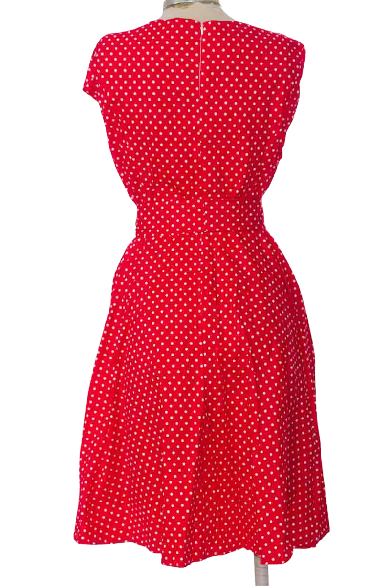 Vestido / Enterizo color Rojo - Closeando