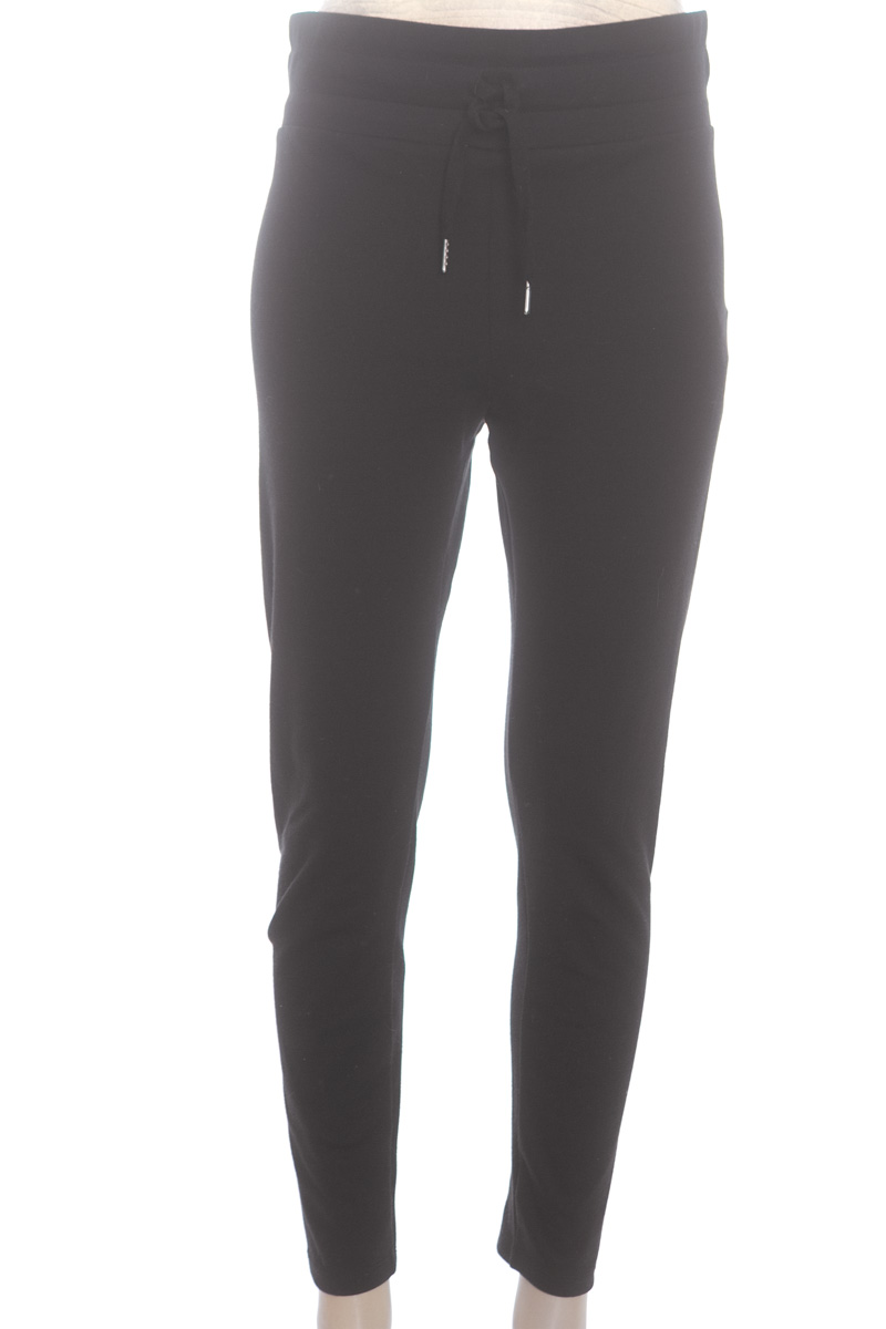 Pantalones color Negro - Newboat