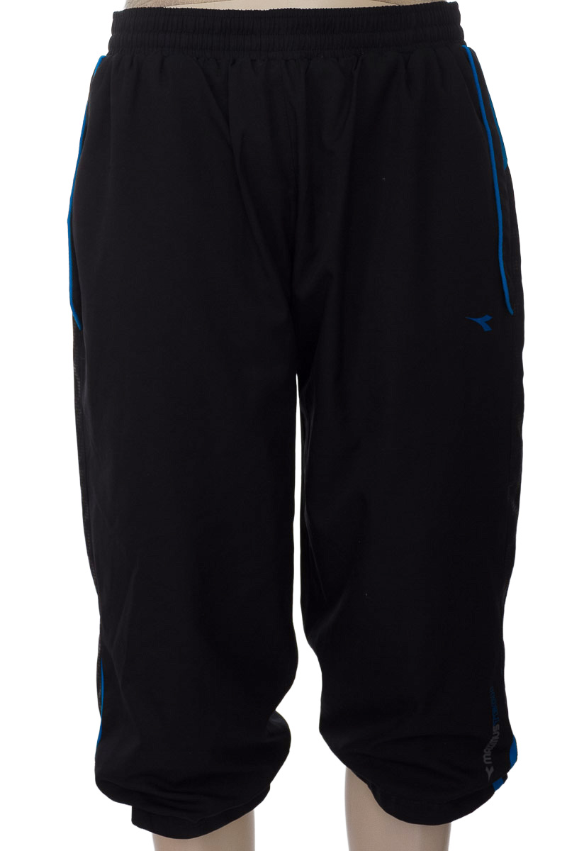 Ropa Deportiva color Negro - Diadora