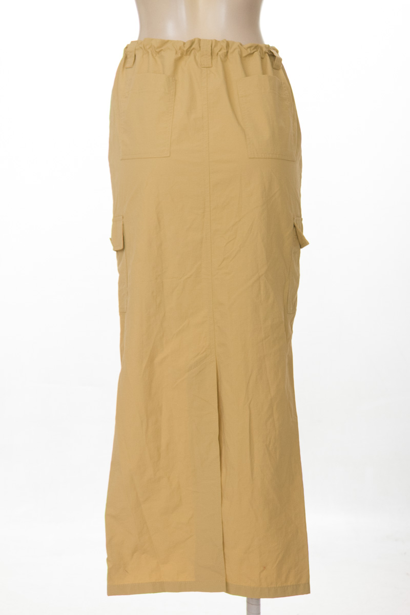 Falda color Beige - Forever 21