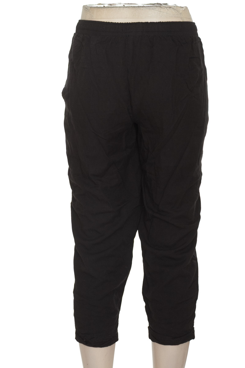 Pantalones color Negro - Ostu