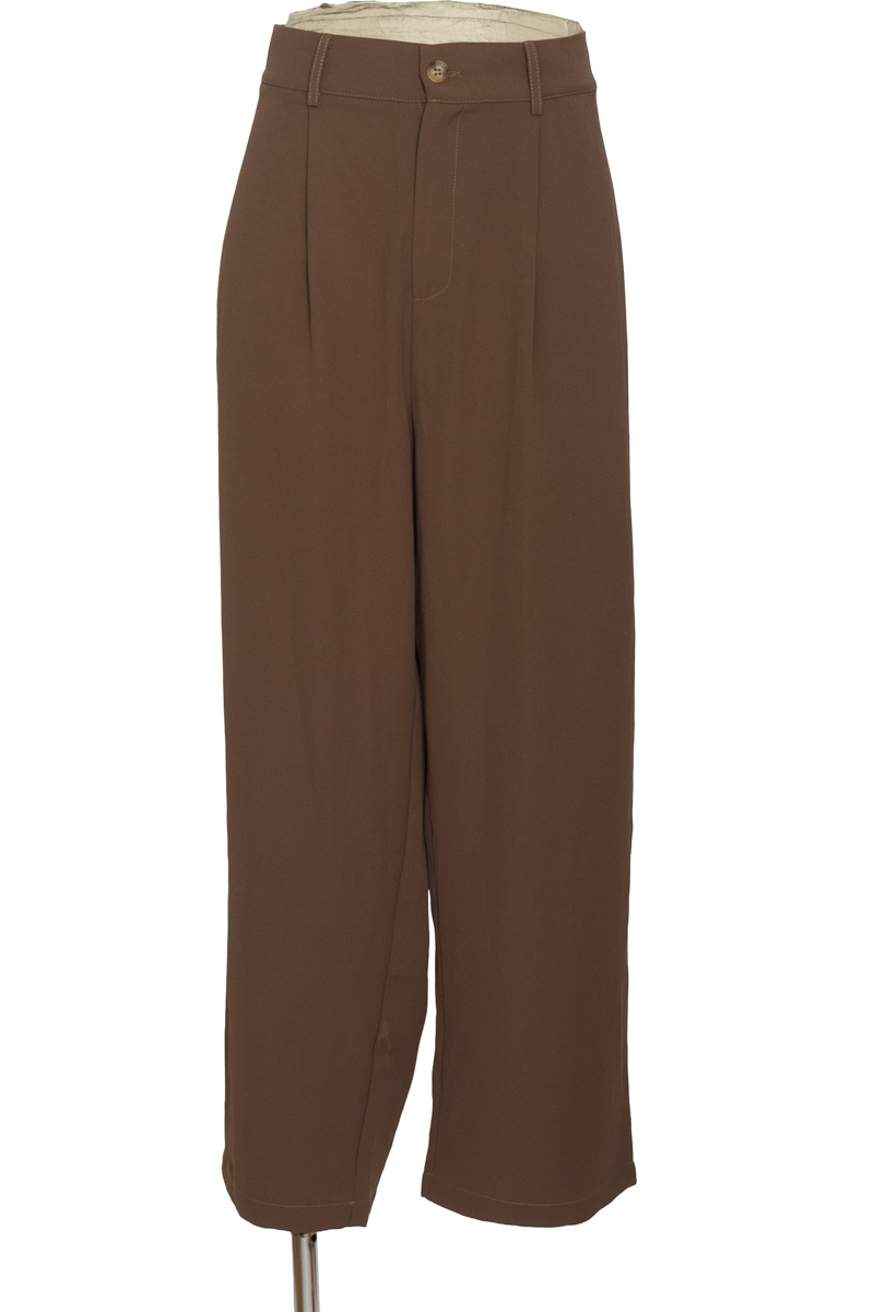 Pantalones color Café - Closeando