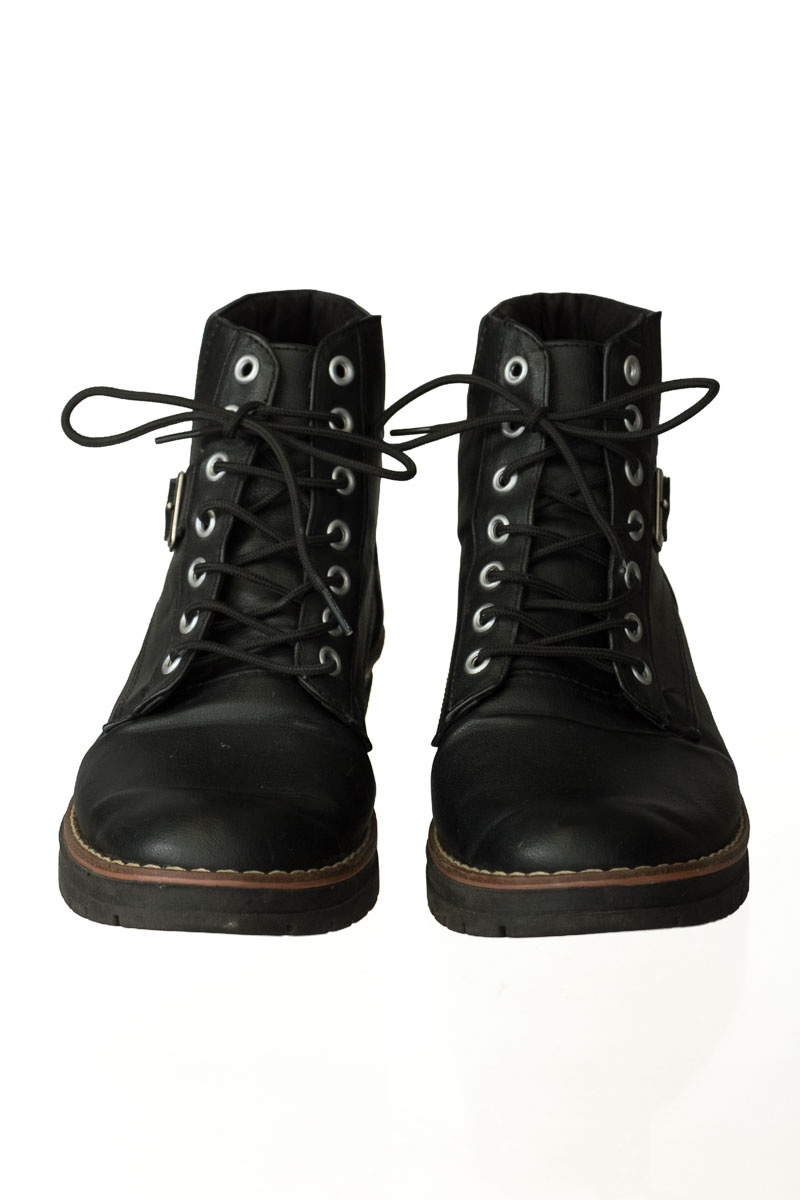 Zapatos color Negro - Closeando