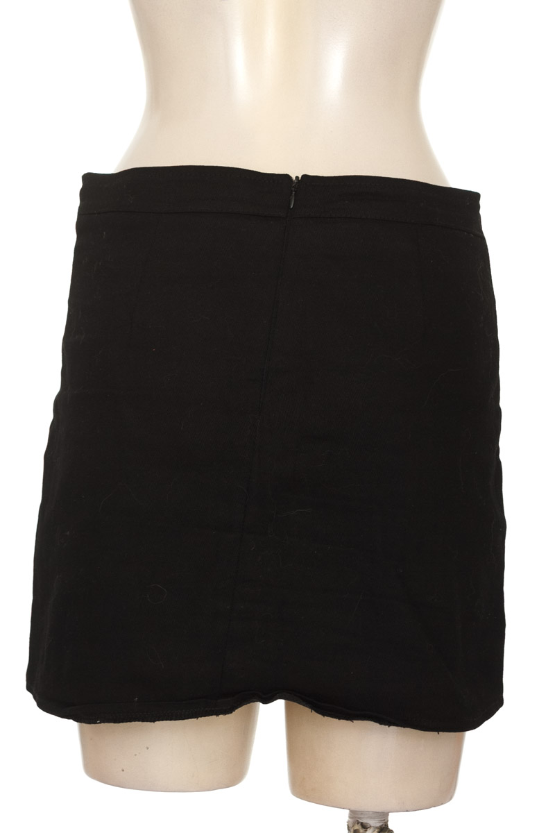 Falda color Negro - Jasmine