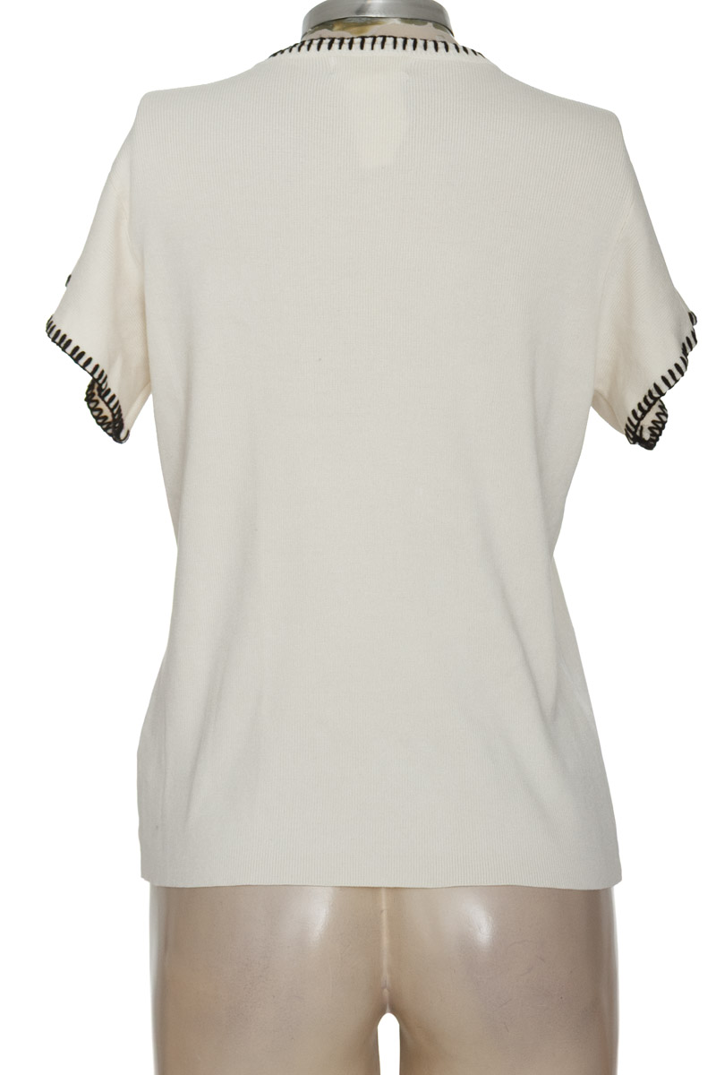 Top / Camiseta color Beige - University Club