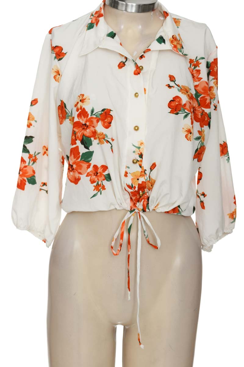 Blusa color Blanco - Closeando