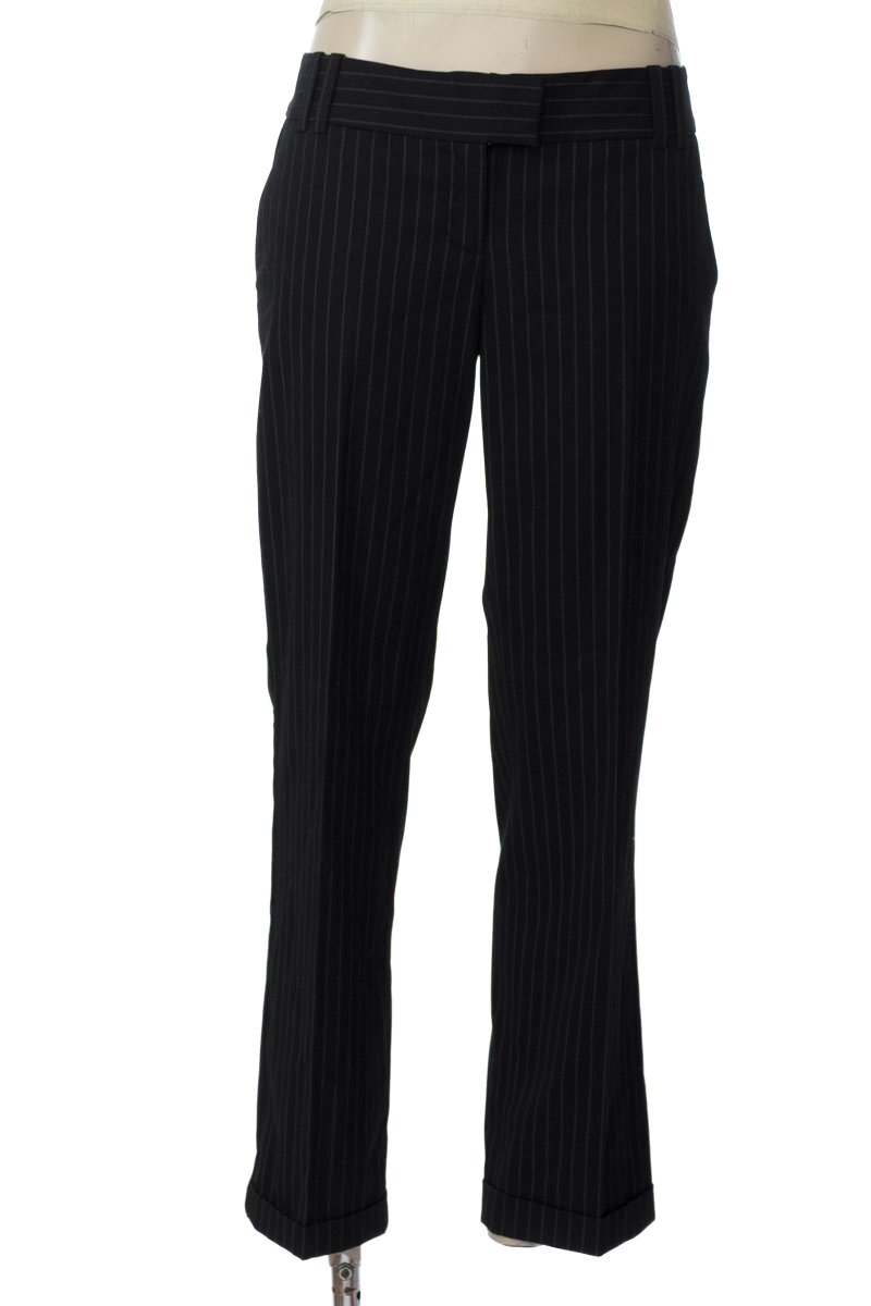 Pantalones color Negro - Ninety