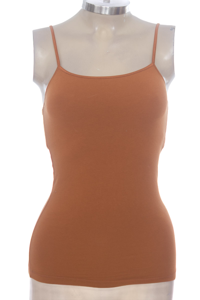 Top / Camiseta color Mostaza - Aeropostale