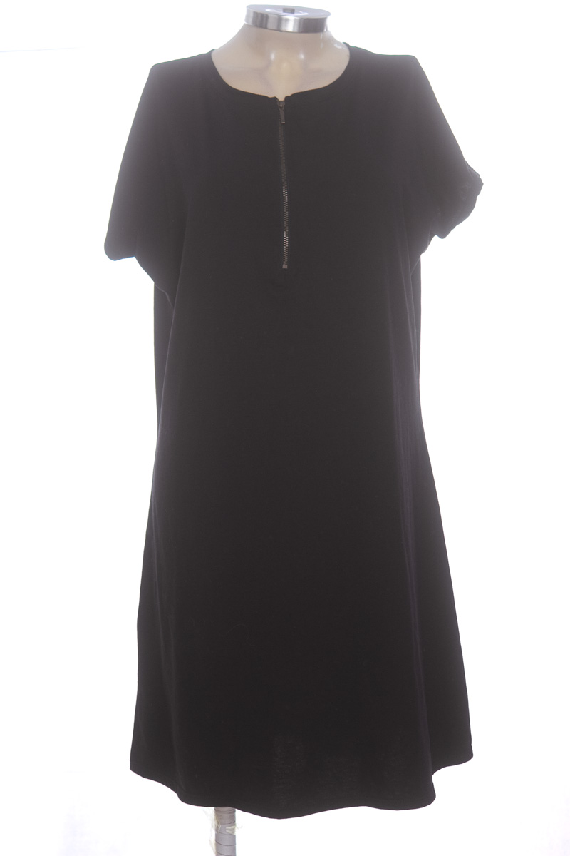 Vestido / Enterizo color Negro - Loguin