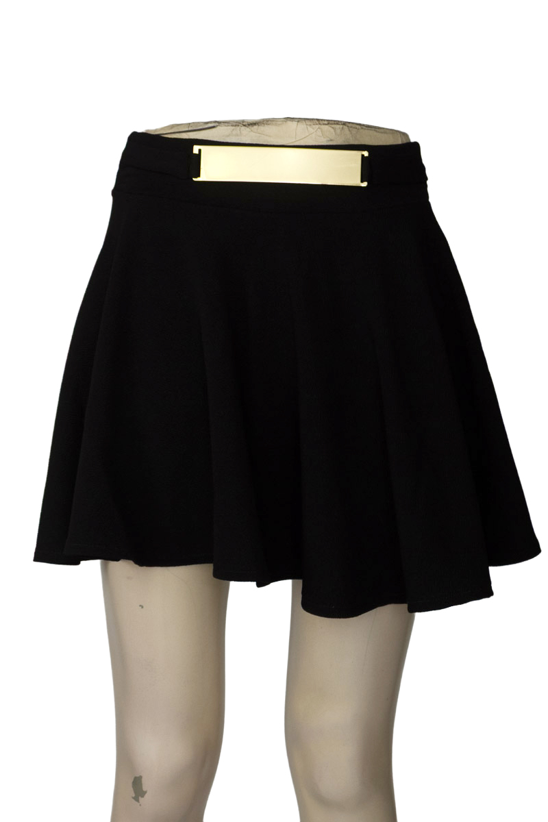 Short color Negro - Closeando