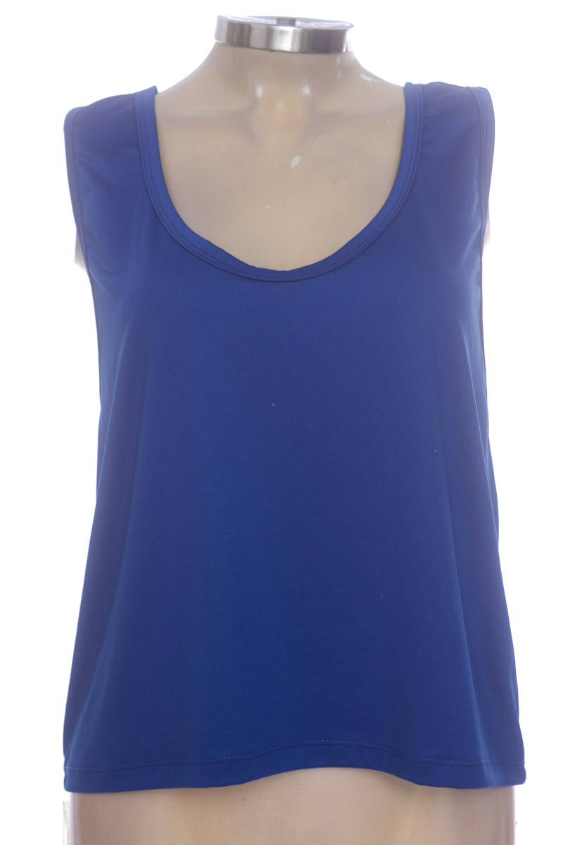 Top / Camiseta color Azul - Closeando