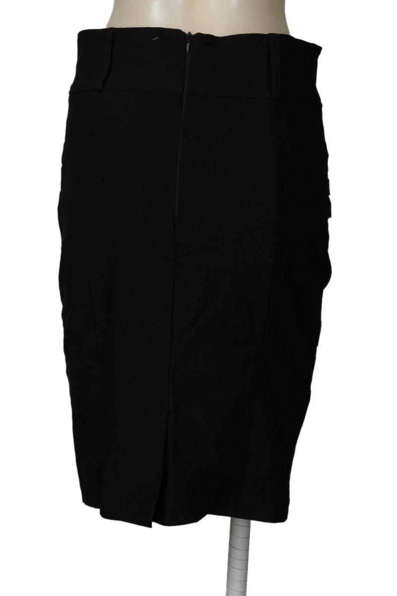 Falda color Negro - Closeando