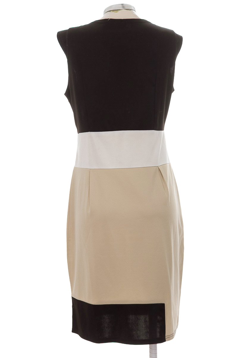 Vestido / Enterizo color Beige - Yilijuam