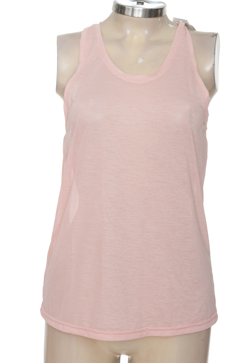 Ropa Deportiva / Salida de Baño color Rosado - Punto Blanco
