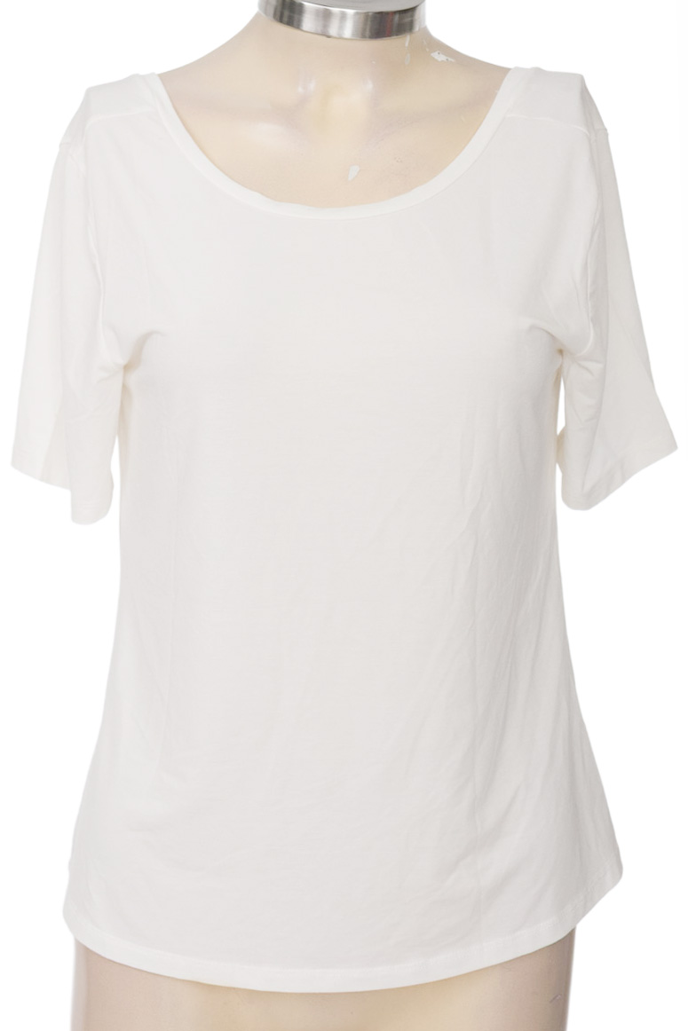 Top / Camiseta color Blanco - NAF NAF