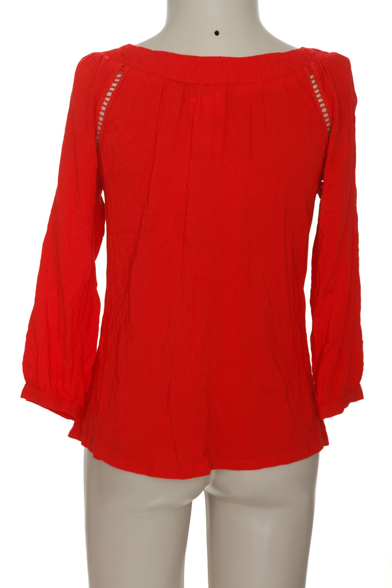 Top / Camiseta color Rojo - Studio F