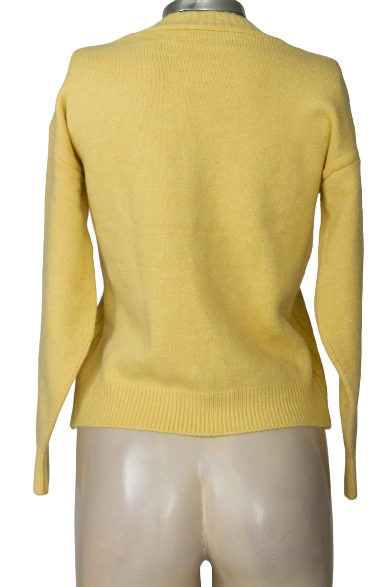 Sweater color Mostaza - Closeando