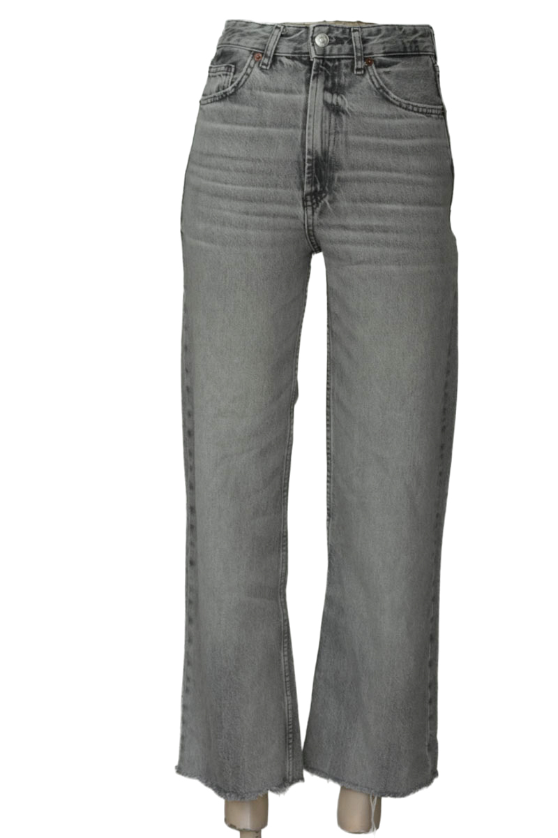 Pantalones color Gris - Zara
