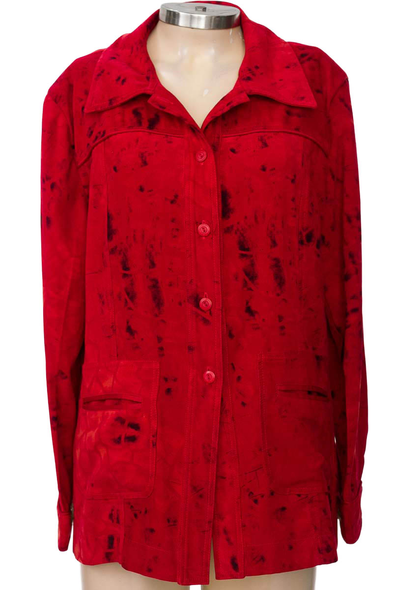 Chaqueta / Abrigo color Rojo - Closeando