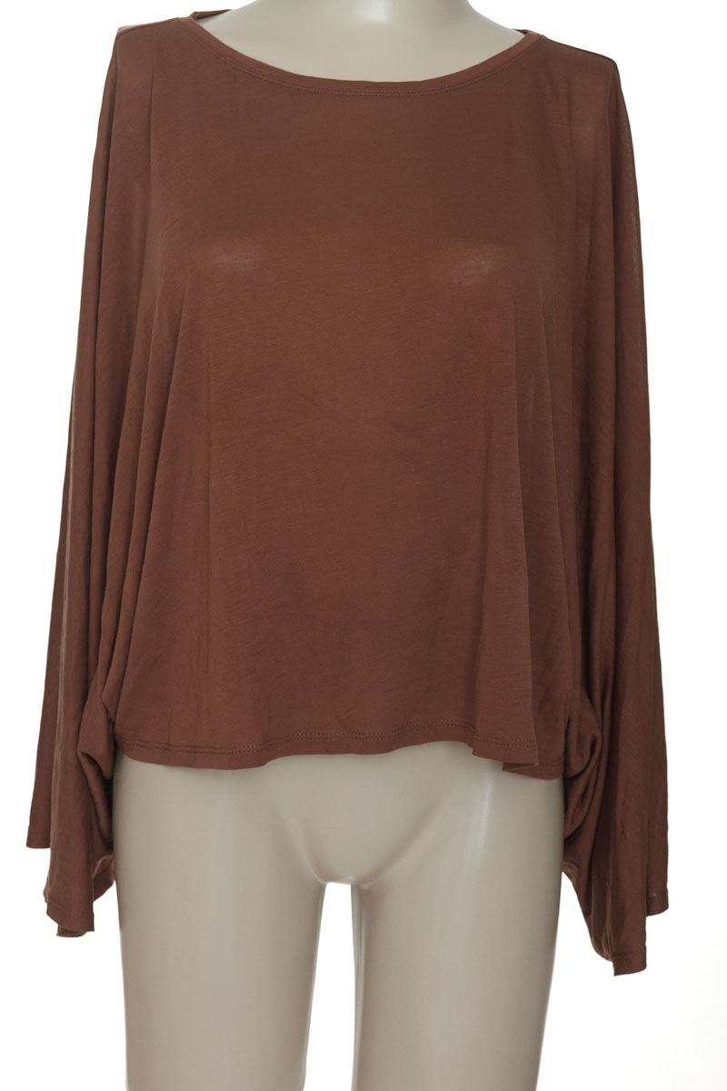 Top / Camiseta color Café - Zara