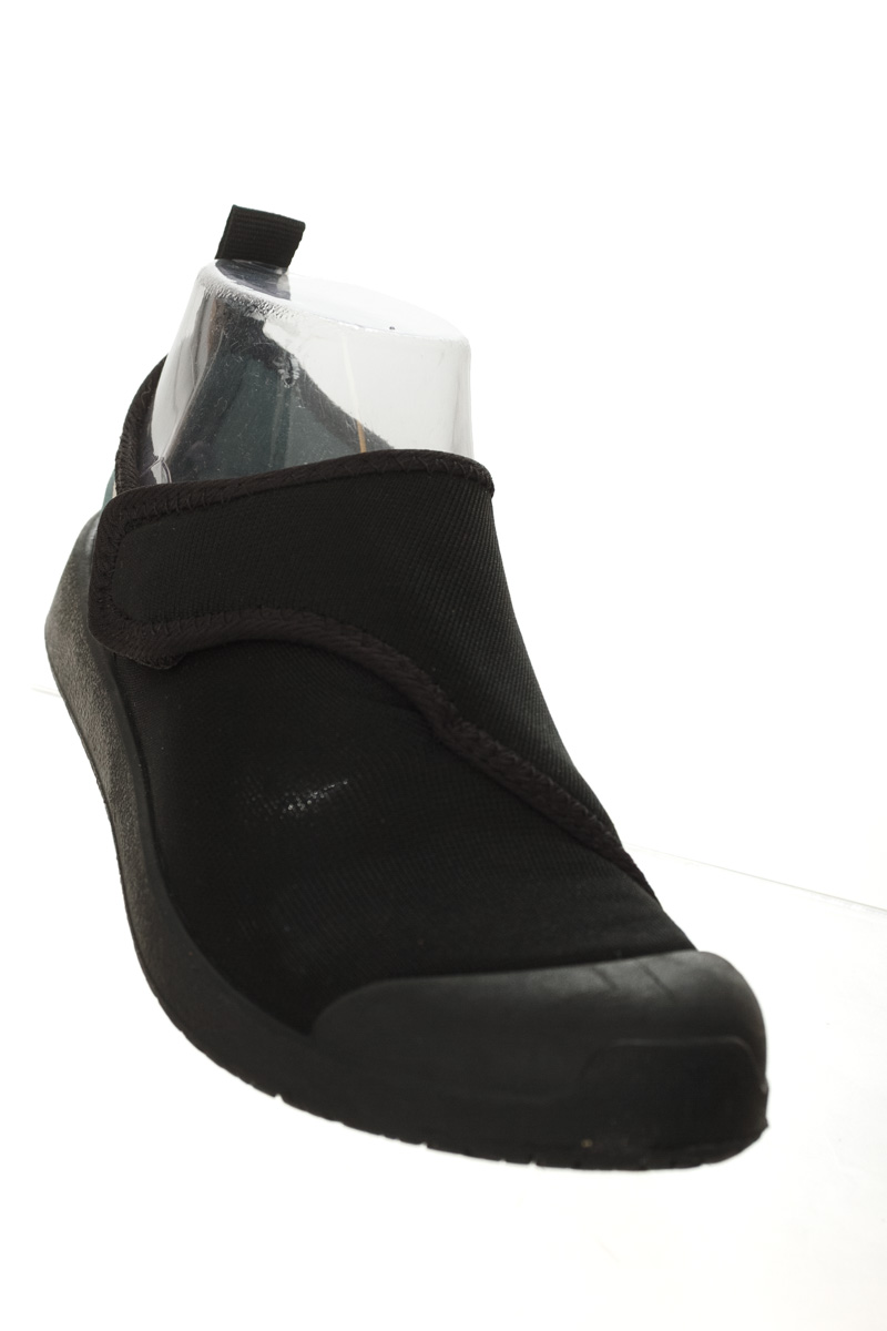 Zapatos color Negro - DECATHLON