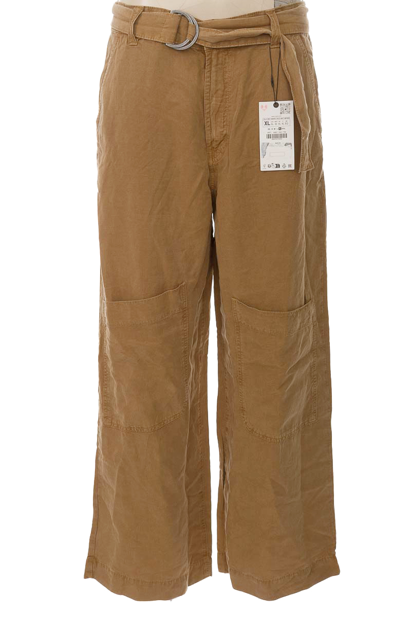 Pantalones color Beige - Zara