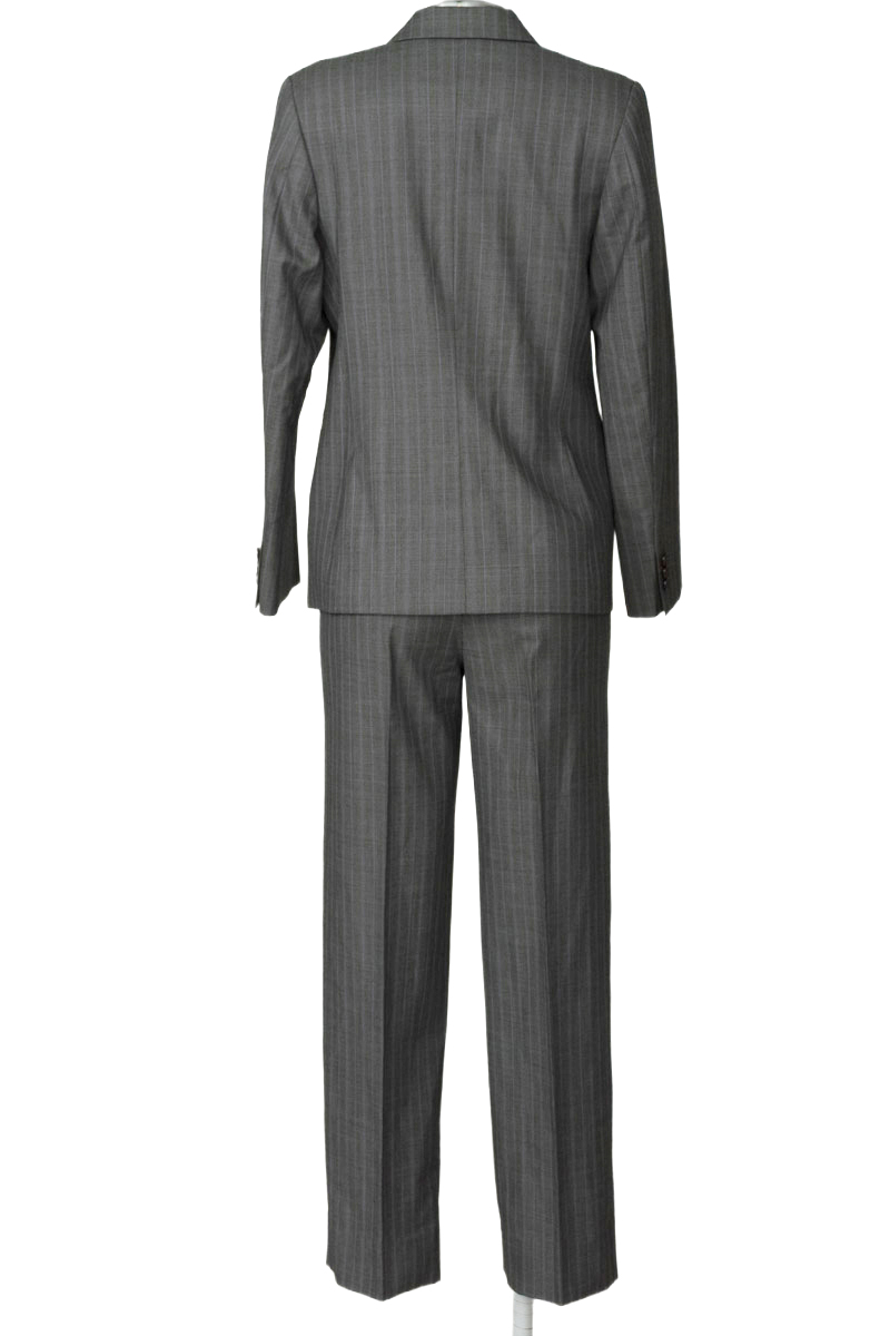 Vestido / Enterizo color Gris - Closeando