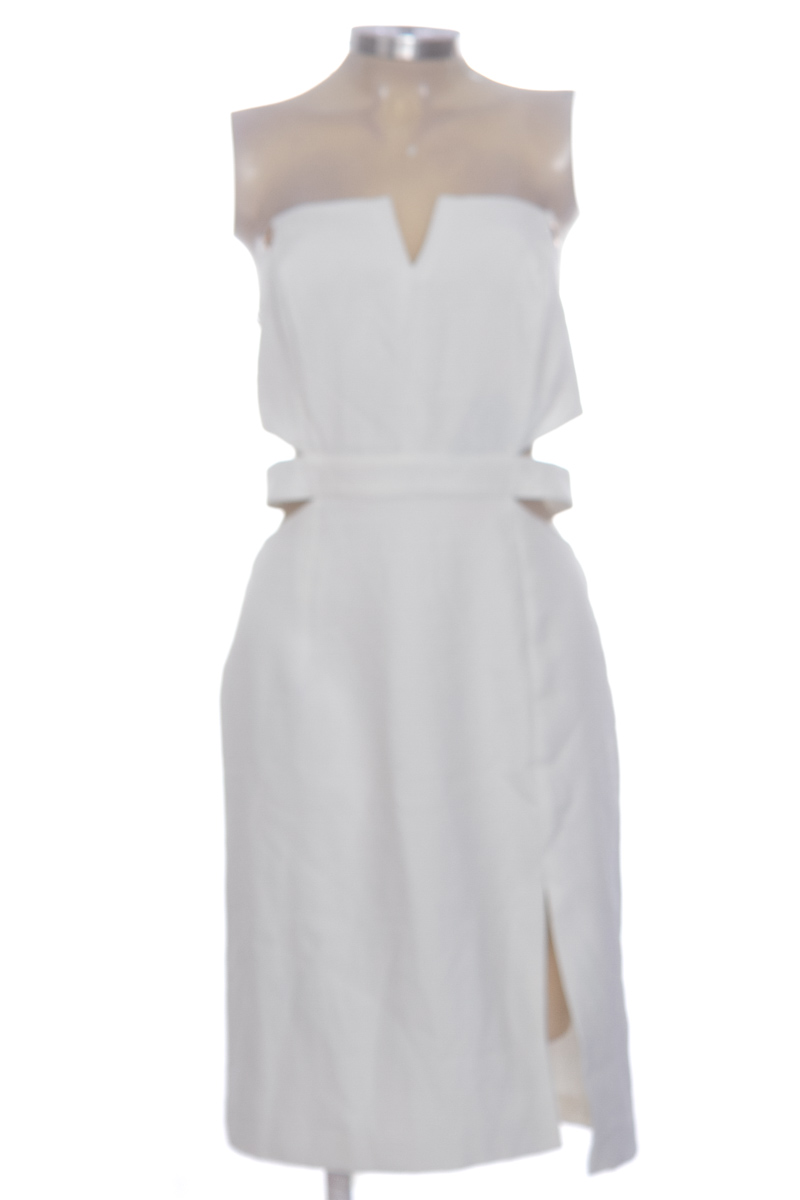 Vestido / Enterizo color Blanco - Rosevelvet