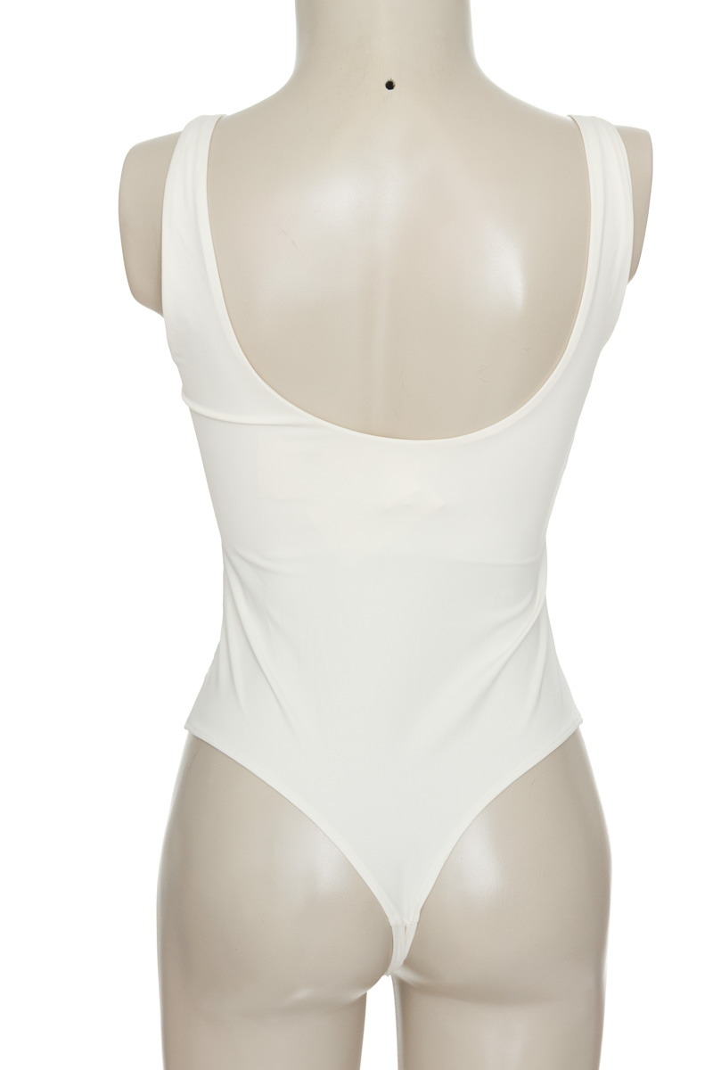 Top / Camiseta color Blanco - H&M