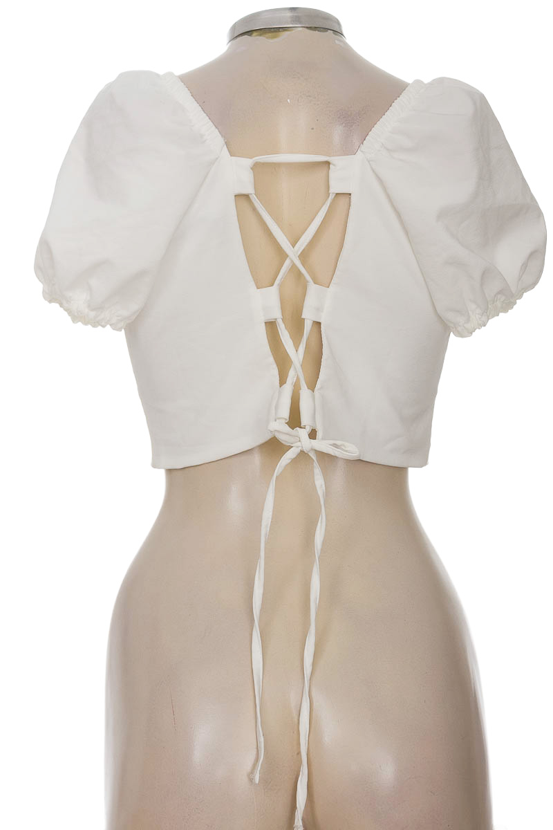 Top / Camiseta color Beige - DIANA SAMPEDRO