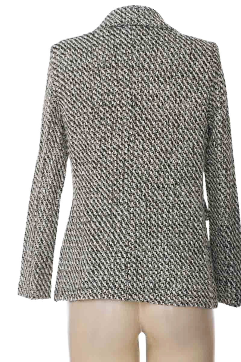 Chaqueta / Abrigo color Negro - Closeando