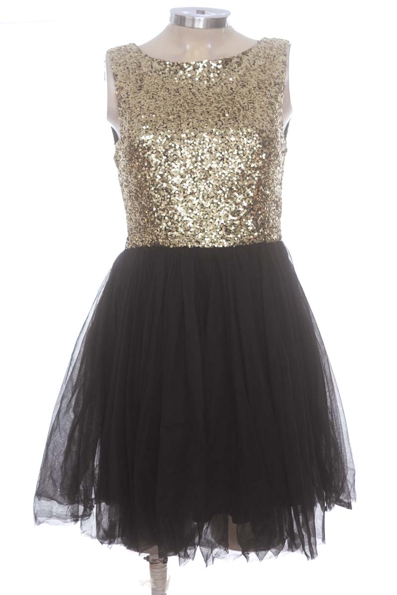 Vestido / Enterizo color Negro - Red Clover