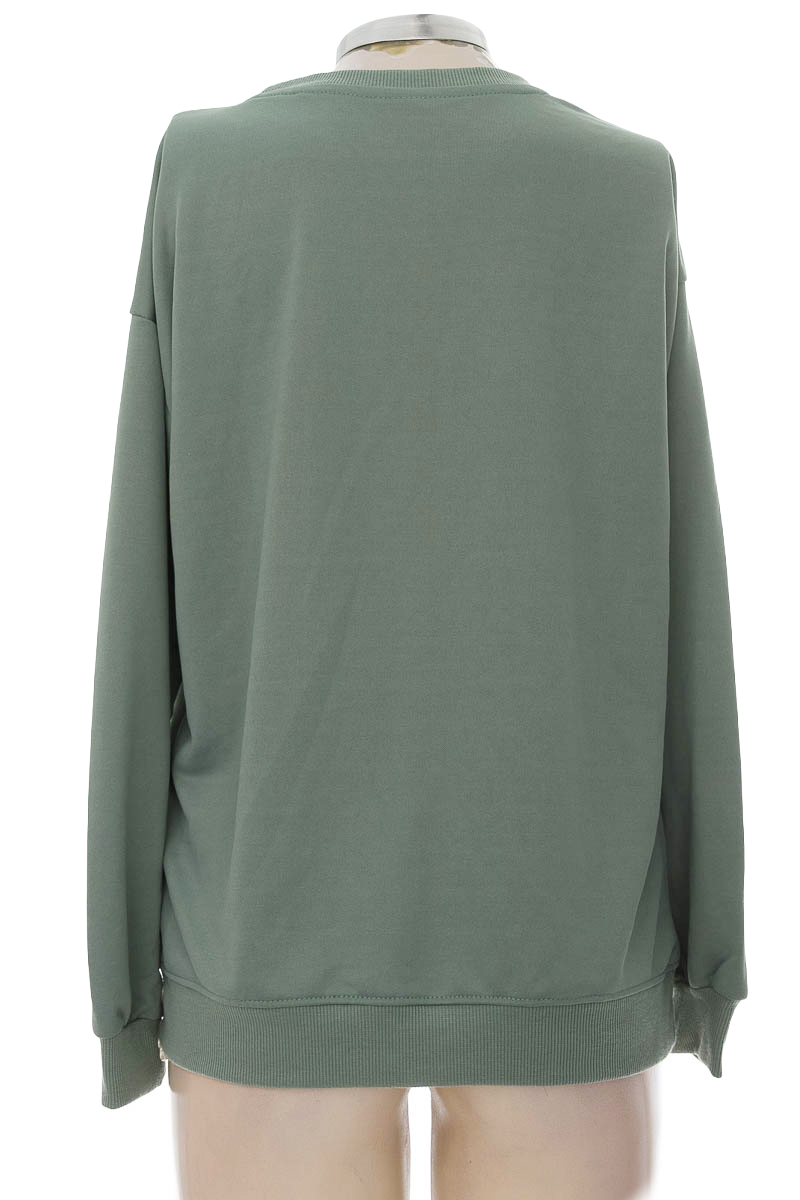 Sweater color Verde - Closeando