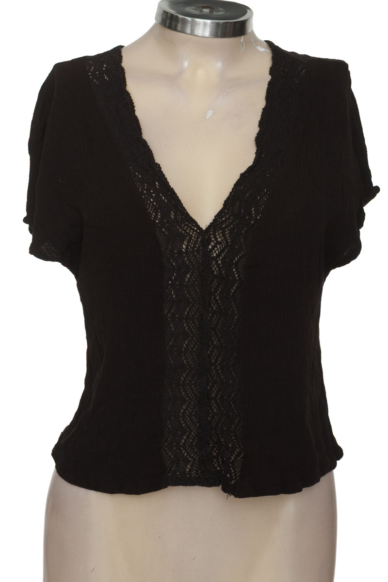 Top / Camiseta color Negro - Stradivarius