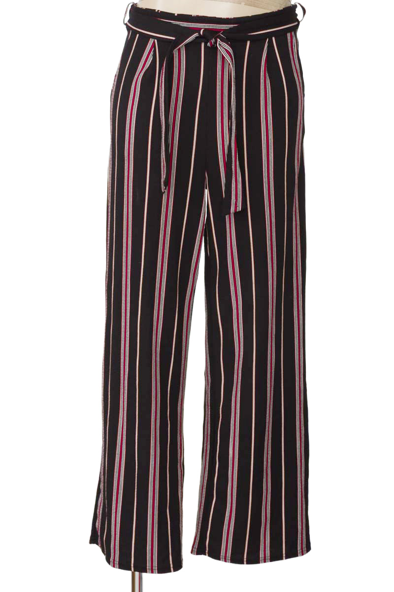 Pantalones color Negro - Closeando