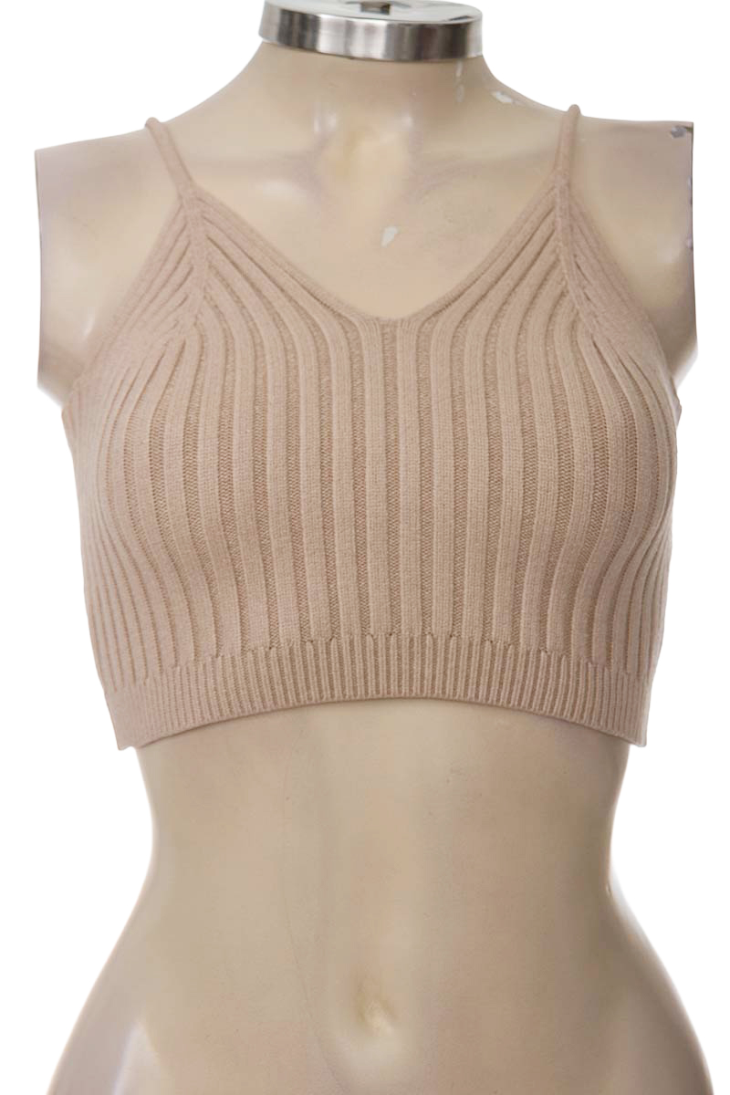 Top / Camiseta color Beige - Closeando