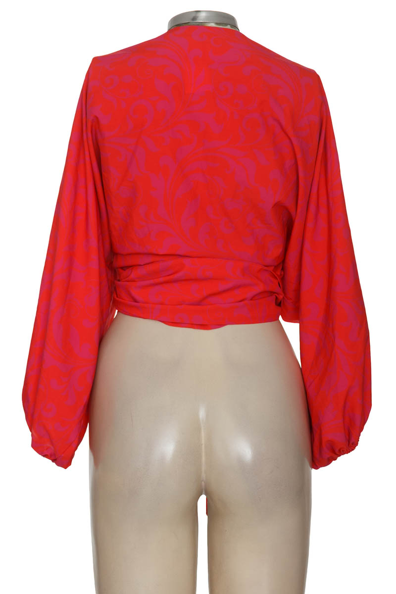 Blusa color Fucsia - Infinitamente