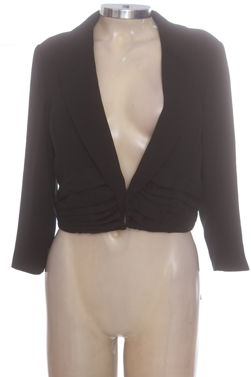 Chaqueta / Abrigo color Negro - Damary Efe