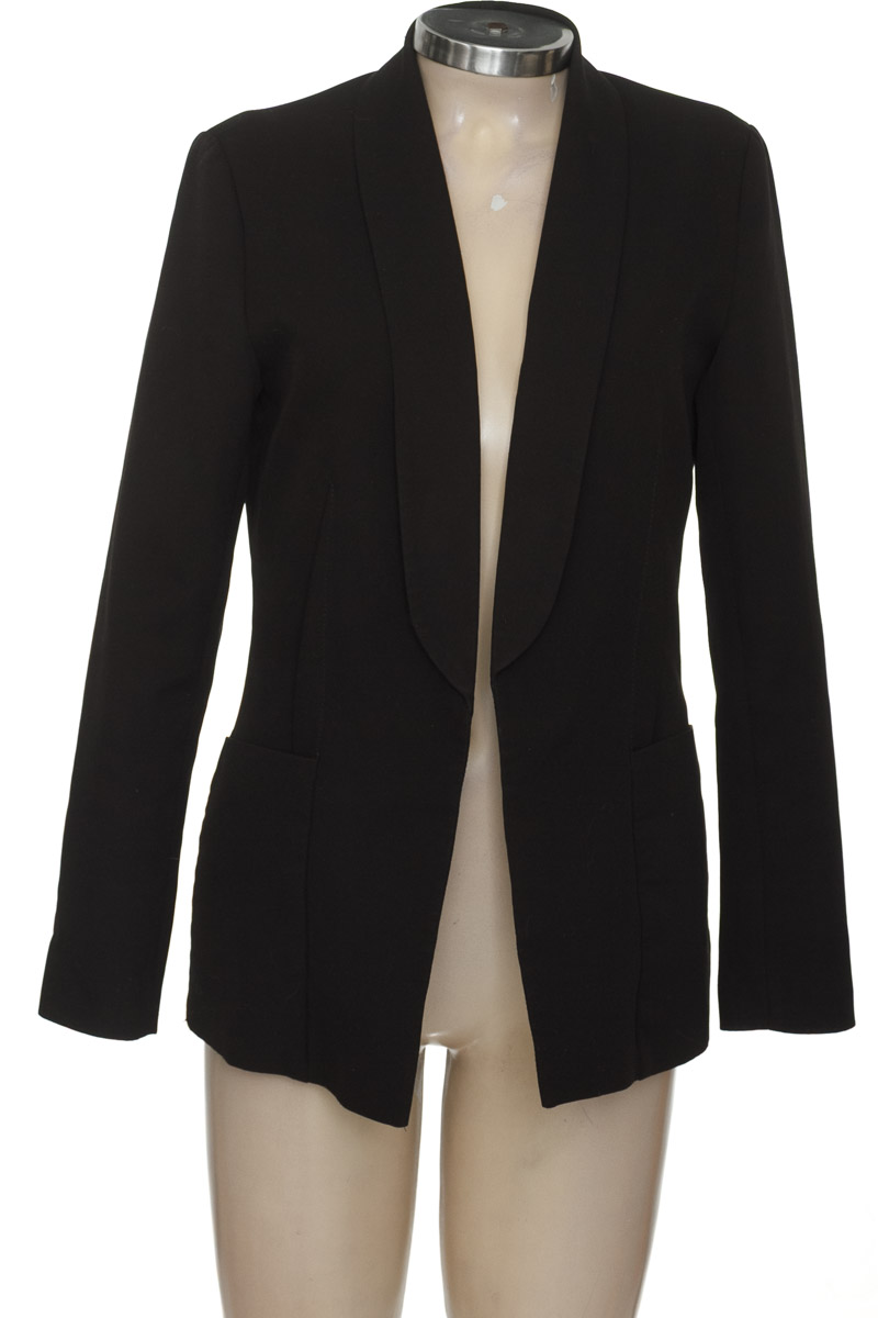 Chaqueta / Abrigo color Negro - XUSS