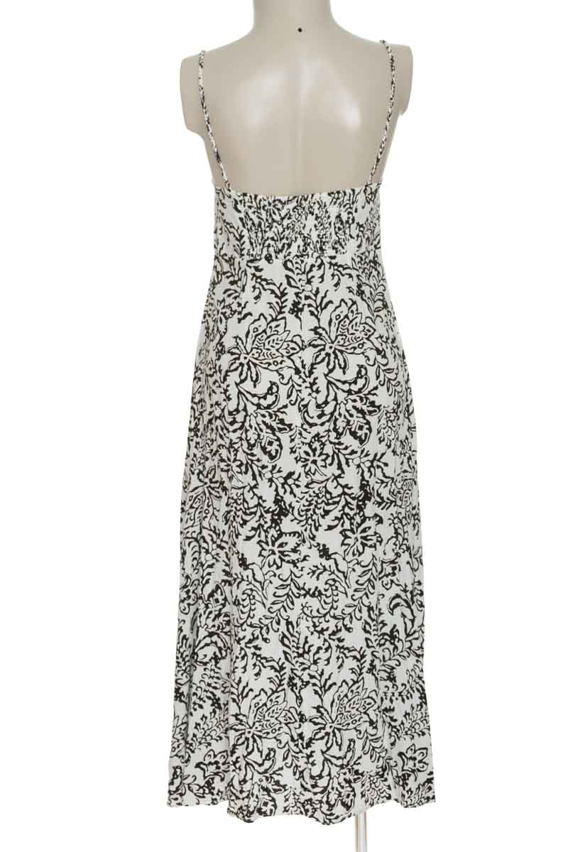 Vestido / Enterizo color Estampado - Zara