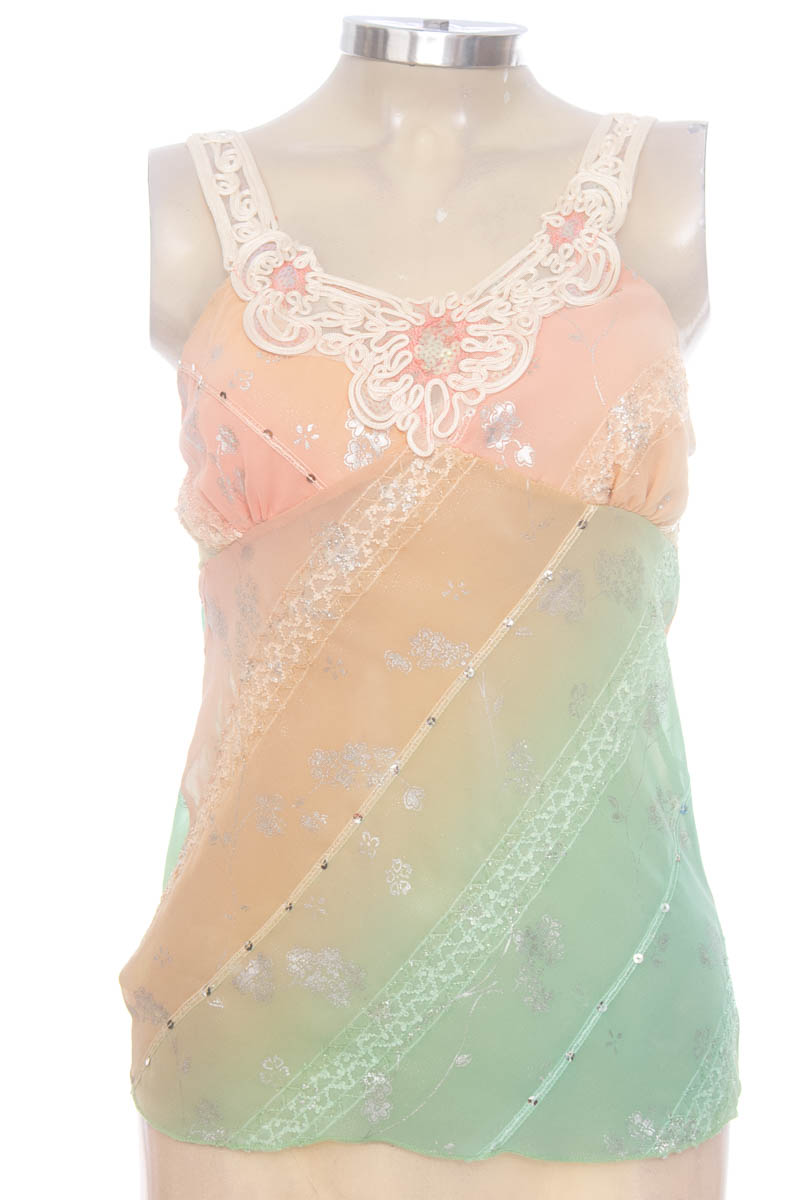Top / Camiseta color Estampado - Cheeky